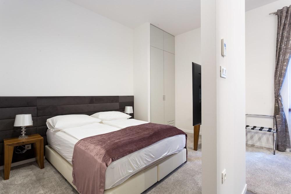 Starlight Luxury Rooms Split Ngoại thất bức ảnh