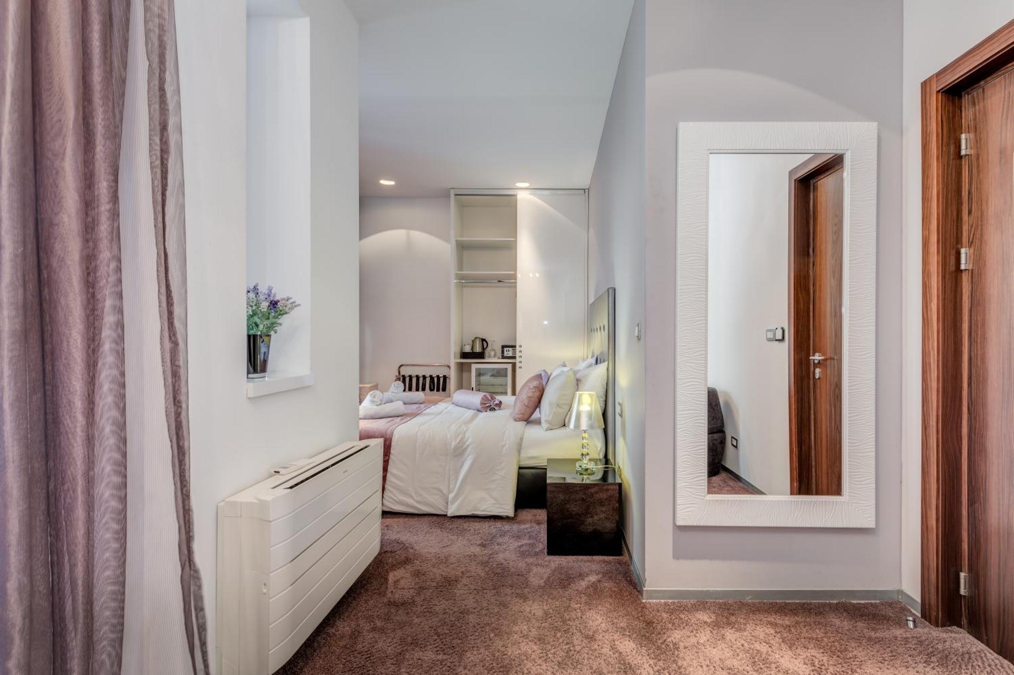 Starlight Luxury Rooms Split Ngoại thất bức ảnh